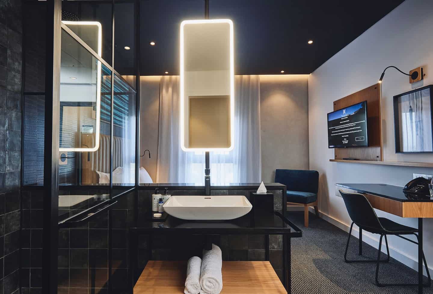 Bridgewater Rooms 3 bridgewater hotels interleading rooms image Century City Hotels